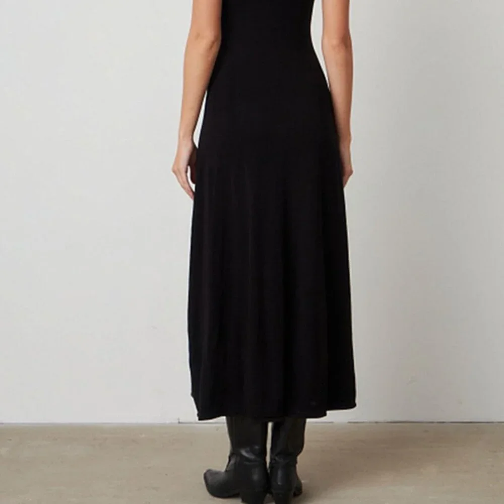Side Slit Round Neck Sleeveless Dress - Picture 9 of 11